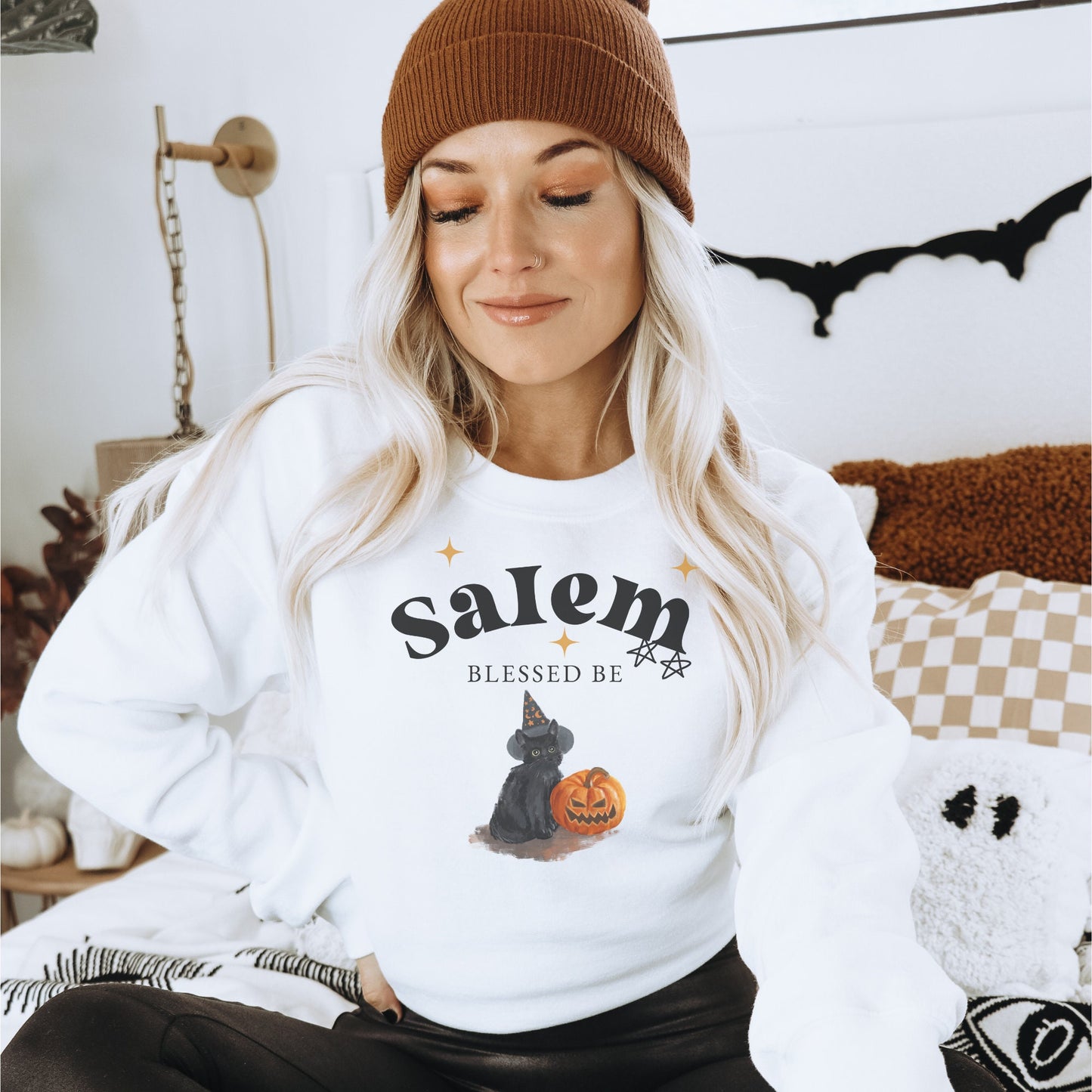 Salem Halloween Crewneck- Salem Witches Sweatshirt, Black cat crewneck, Pumpkin Sweatshirt, Vintage Halloween